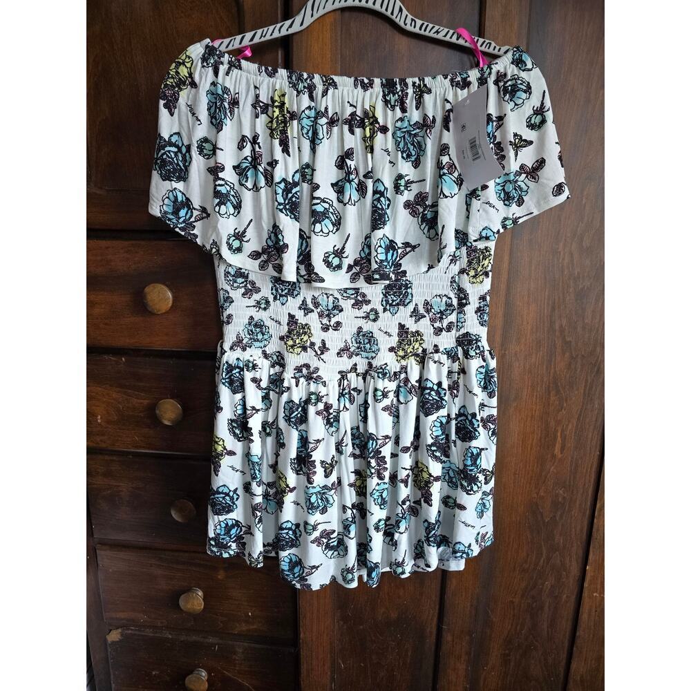 Luv Betsy by Betsy Johnson Smocked Romper size Large.